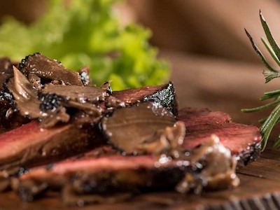 Tagliata di Chianina o Fassona con Carpaccio di Tartufo